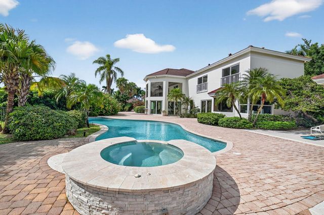 16670 Senterra Drive, Delray Beach, FL 33484