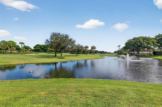 16670 Senterra Drive, Delray Beach, FL 33484
