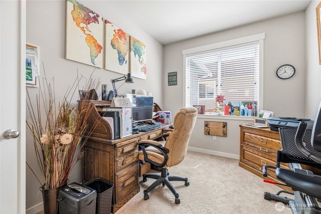 1420 E Gateway Heights Loop, Sedro Woolley, WA 98284