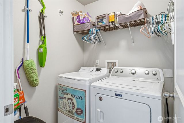 1420 E Gateway Heights Loop, Sedro Woolley, WA 98284
