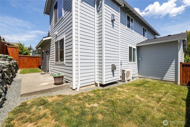 1420 E Gateway Heights Loop, Sedro Woolley, WA 98284