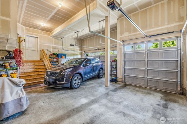 1420 E Gateway Heights Loop, Sedro Woolley, WA 98284