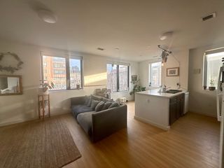 88 Hudson St 303, Boston, MA 02111