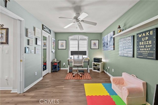 21736 Redwood Canyon, Saugus (santa Clarita), CA 91390