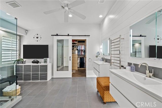 21736 Redwood Canyon, Saugus (santa Clarita), CA 91390