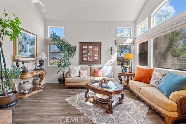 21736 Redwood Canyon, Saugus (santa Clarita), CA 91390