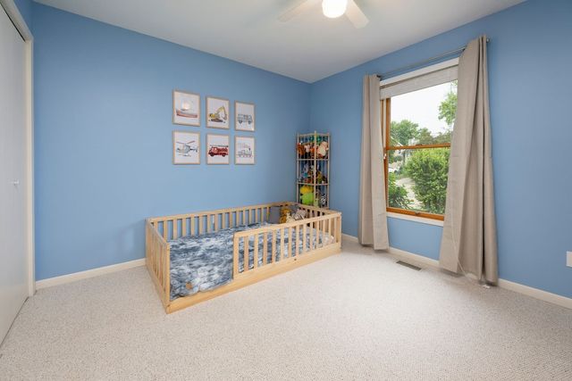 7020 Hickory Lane, Urbandale, IA 50322
