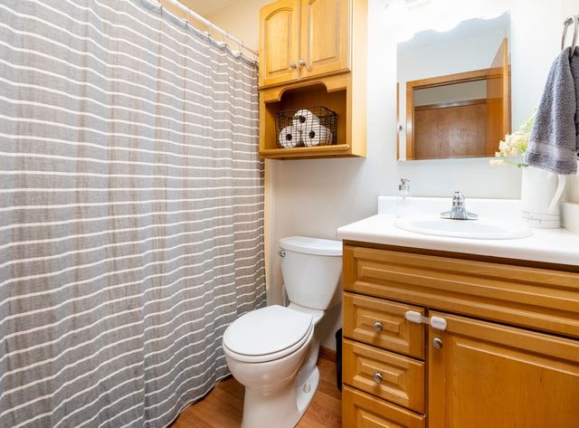 7020 Hickory Lane, Urbandale, IA 50322