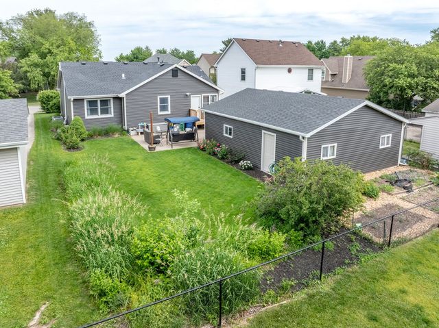 7020 Hickory Lane, Urbandale, IA 50322