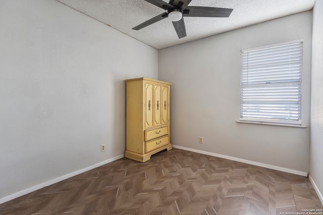 1125 91ST ST, San Antonio, TX 78214