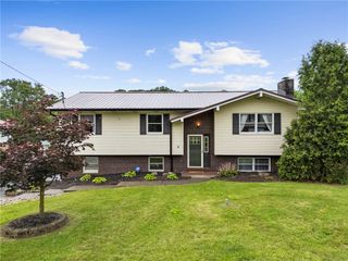 174 Hague Ln, South Union Twp, PA 15401