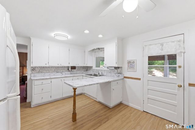 121 River Road, Preston, CT 06365