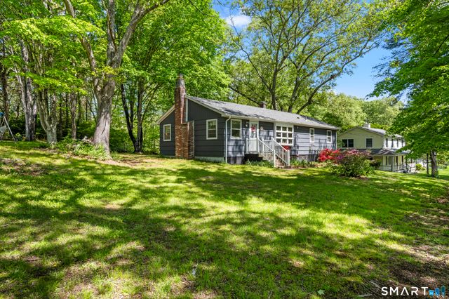 121 River Road, Preston, CT 06365