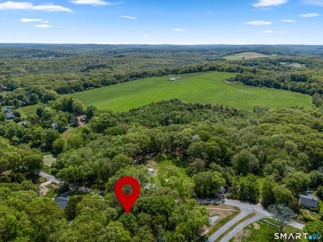 121 River Road, Preston, CT 06365