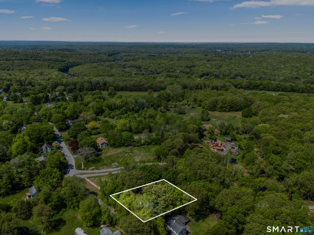 121 River Road, Preston, CT 06365