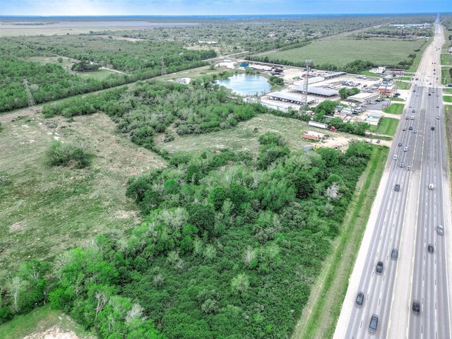 22652 Highway 6, Alvin, TX 77511