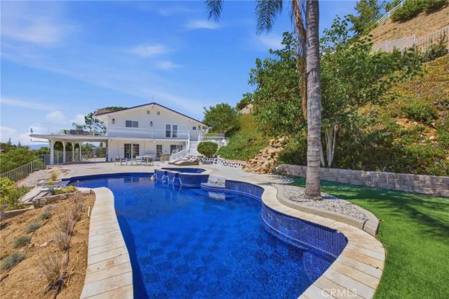 150 Saddlebow Road, Bell Canyon, CA 91307