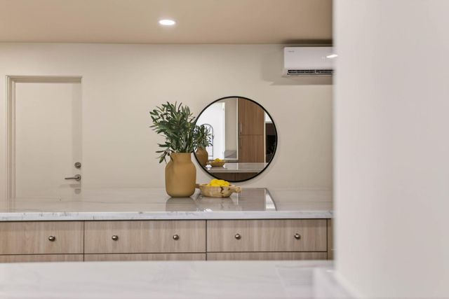 1422 Potrero Way, Sacramento, CA 95822