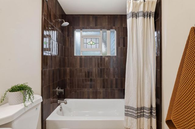 1422 Potrero Way, Sacramento, CA 95822