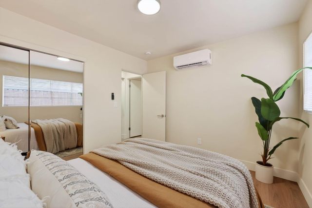 1422 Potrero Way, Sacramento, CA 95822