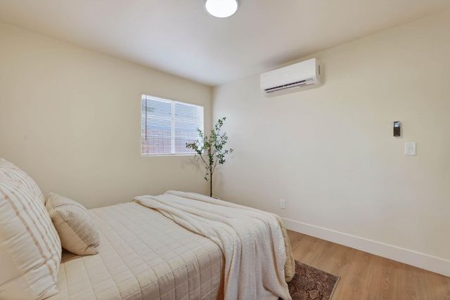 1422 Potrero Way, Sacramento, CA 95822