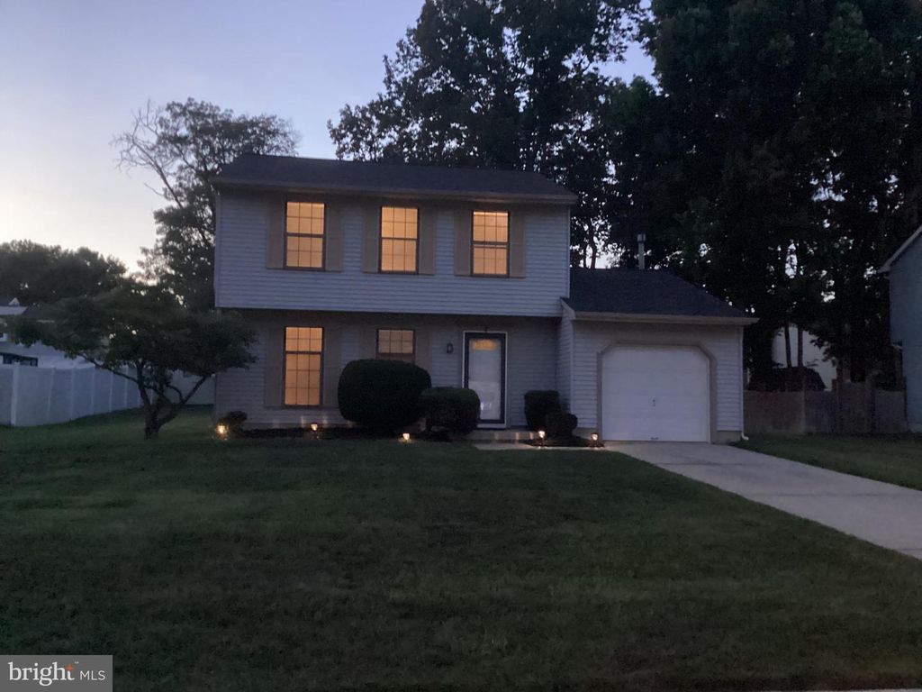 7 VAIL RD, Erial, NJ 08081
