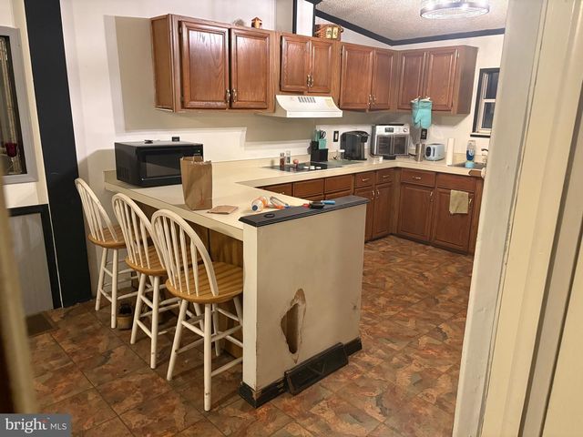 824 HAWKS BRIDGE RD, Salem, NJ 08079