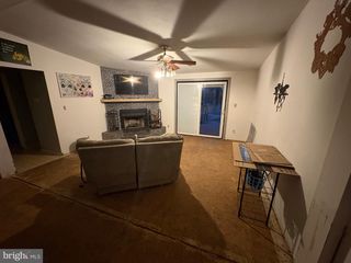 824 HAWKS BRIDGE RD, Salem, NJ 08079