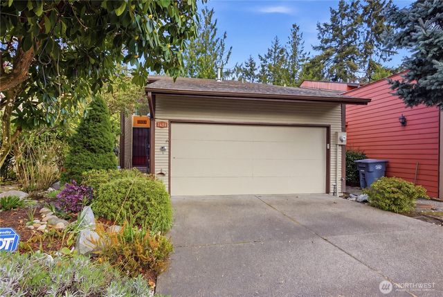 7631 Zircon Drive SW, Lakewood, WA 98498