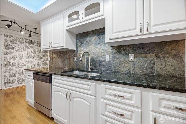 7631 Zircon Drive SW, Lakewood, WA 98498