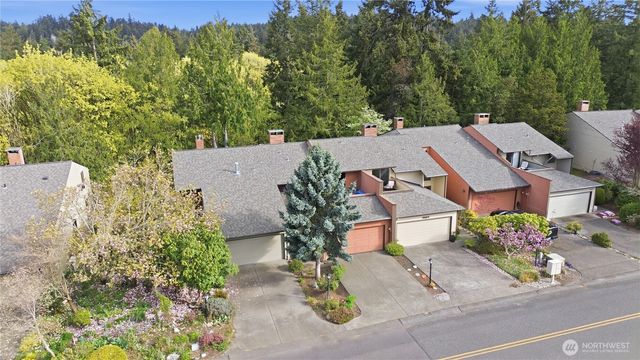 7631 Zircon Drive SW, Lakewood, WA 98498