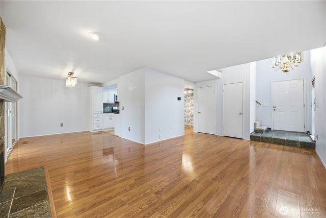 7631 Zircon Drive SW, Lakewood, WA 98498