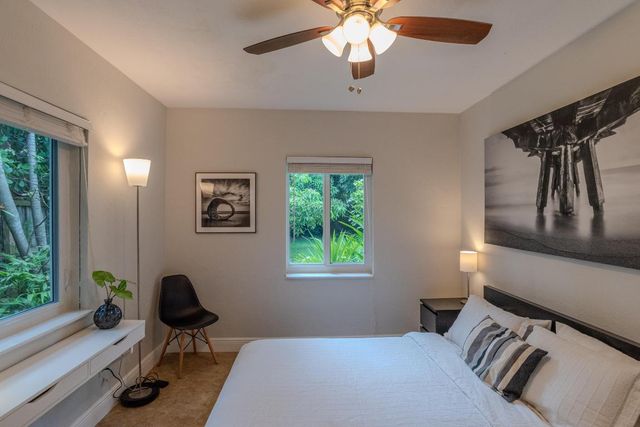 1401 NE 17th Way, Fort Lauderdale, FL 33304