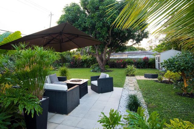 1401 NE 17th Way, Fort Lauderdale, FL 33304