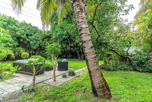 1401 NE 17th Way, Fort Lauderdale, FL 33304