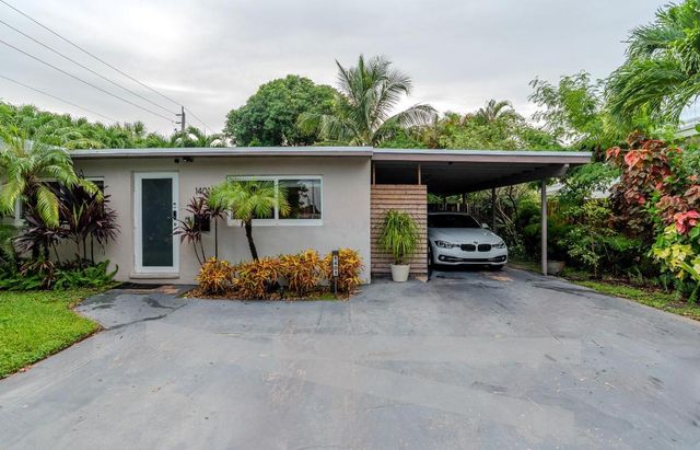 1401 NE 17th Way, Fort Lauderdale, FL 33304