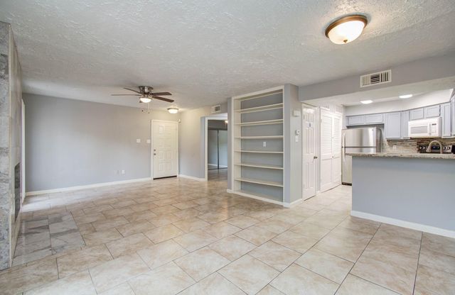 10555 Turtlewood Court 2802, Houston, TX 77072