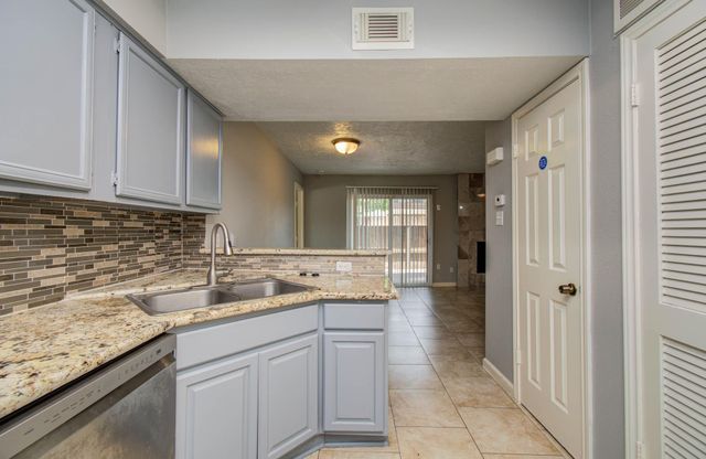 10555 Turtlewood Court 2802, Houston, TX 77072