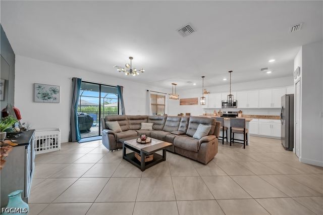 11191 Timber Creek DR, Fort Myers, FL 33913