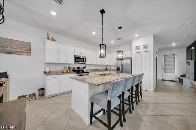11191 Timber Creek DR, Fort Myers, FL 33913