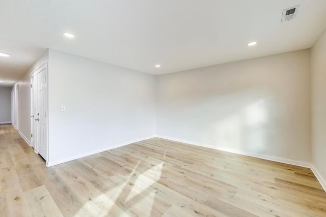 1216 N 20th Avenue 1, Melrose Park, IL 60160