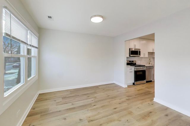 1216 N 20th Avenue 1, Melrose Park, IL 60160