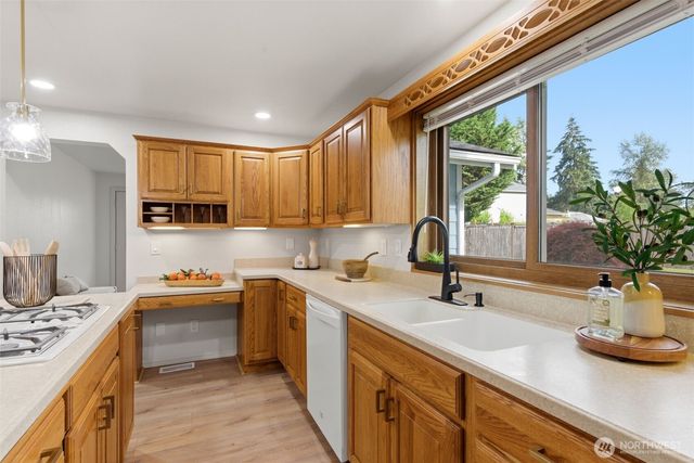 3202 241st Street E, Spanaway, WA 98387