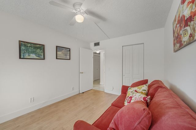 3063 Yarmouth D, Boca Raton, FL 33434