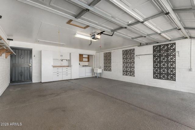 8159 E KILAREA Avenue, Mesa, AZ 85209