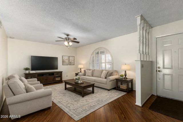 8159 E KILAREA Avenue, Mesa, AZ 85209