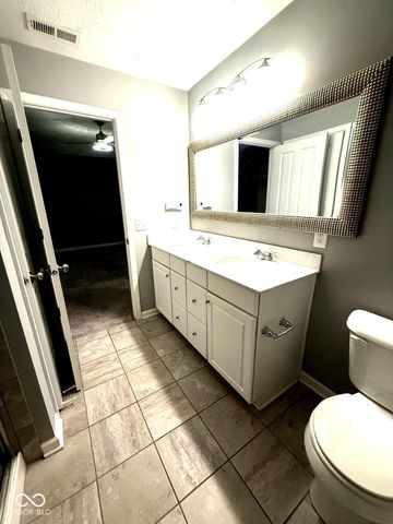 8332 Welder Place, Indianapolis, IN 46237