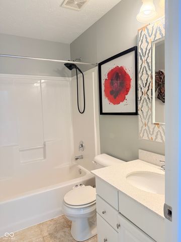 8332 Welder Place, Indianapolis, IN 46237