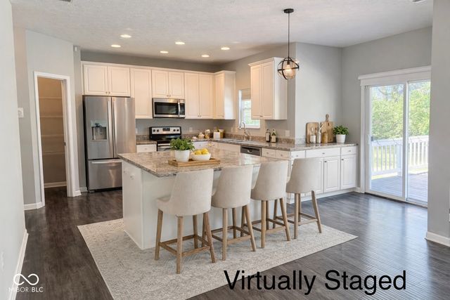 8332 Welder Place, Indianapolis, IN 46237