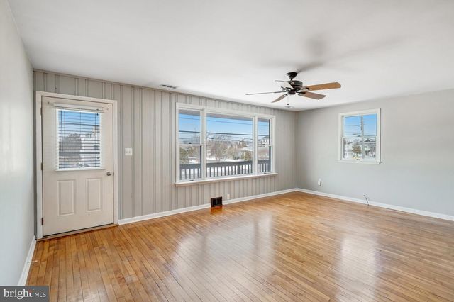 2402-L CENTRAL AVE, Barnegat Light, NJ 08006